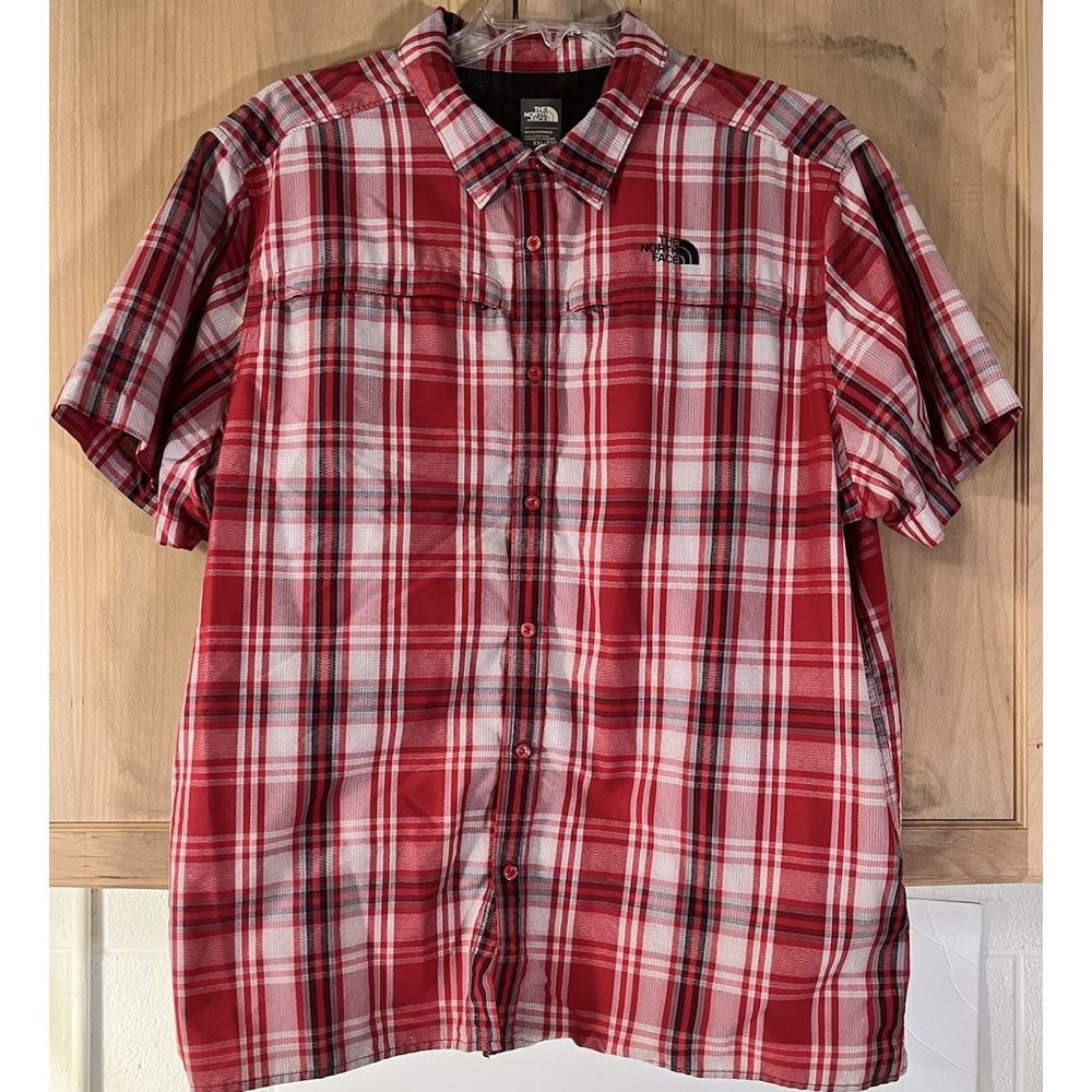 The North Face Fishing‎ Vented SS Nylon Pocket Button Up Red Plaid XXL 'flaw'